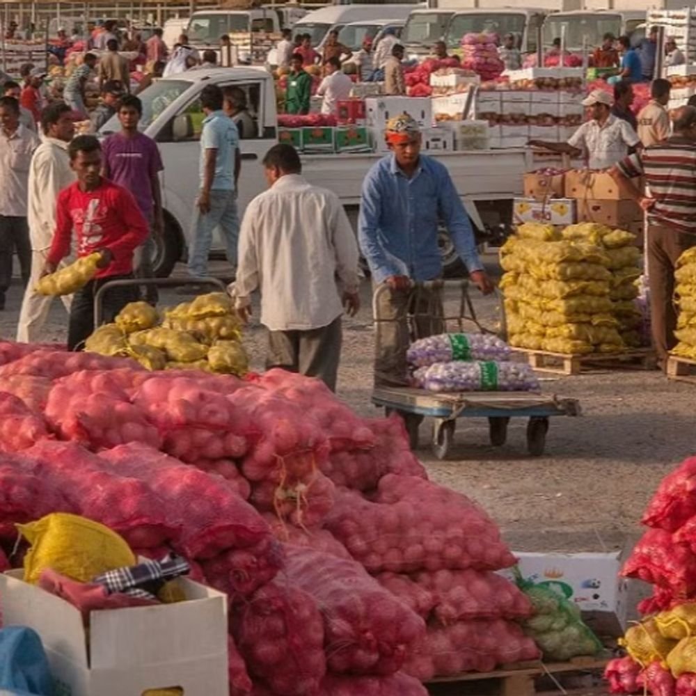 थोक महंगाई 10 महीने में सबसे ज्यादा:जनवरी में बढ़कर 1.81% पर पहुंची, खाने पीने की चीजें महंगी हुईं