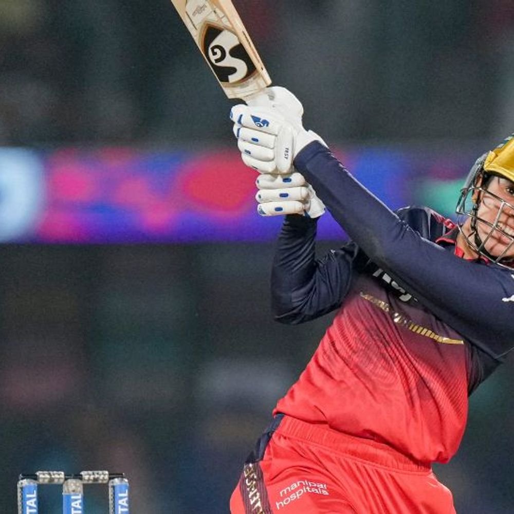 बेंगलुरु ने दूसरी बार विमेंस प्रीमियर लीग जीता:दिल्ली लगातार चौथा फाइनल हारी, मंधाना ने 87, जॉर्जिया ने 79 रन बनाए