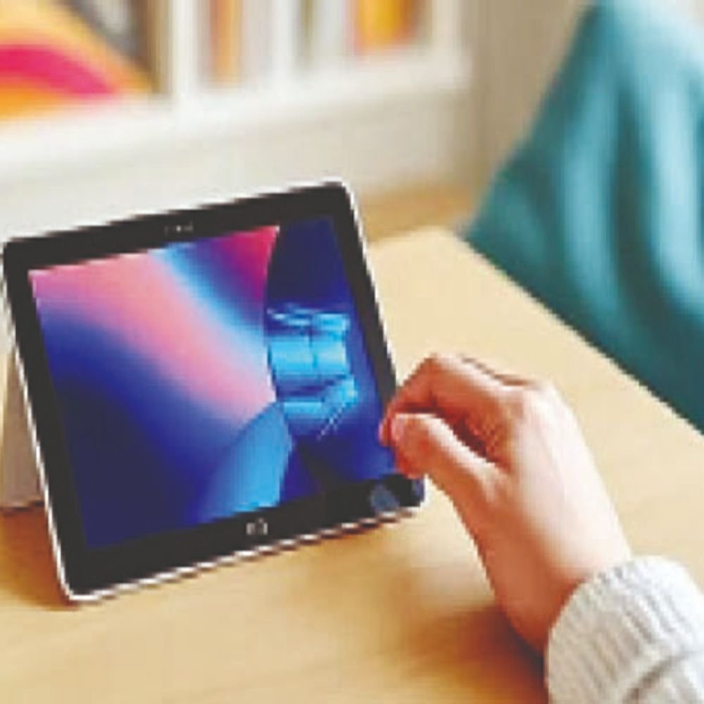 कई ऑनलाइन प्लेटफॉर्म पर नकल कराने संबंधी विज्ञापन:दुनियाभर के छात्रों के अमेरिकी कॉलेजों में एडमिशन हेतु‎ जरूरी टेस्ट में नकल, सोशल मीडिया पर बिक रहे सवाल‎