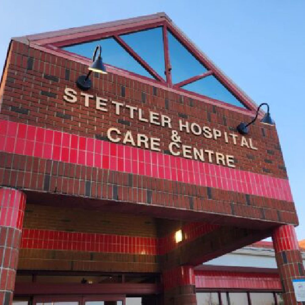 कस्बों में डॉक्टरों की खुशामद:60 लाख तक प्री बोनस, मुफ्त फ्लैट कार दे रहे, आधी रात कार पंक्चर तो भी सेवक हाजिर; कनाडा में चिकित्सकों की कमी