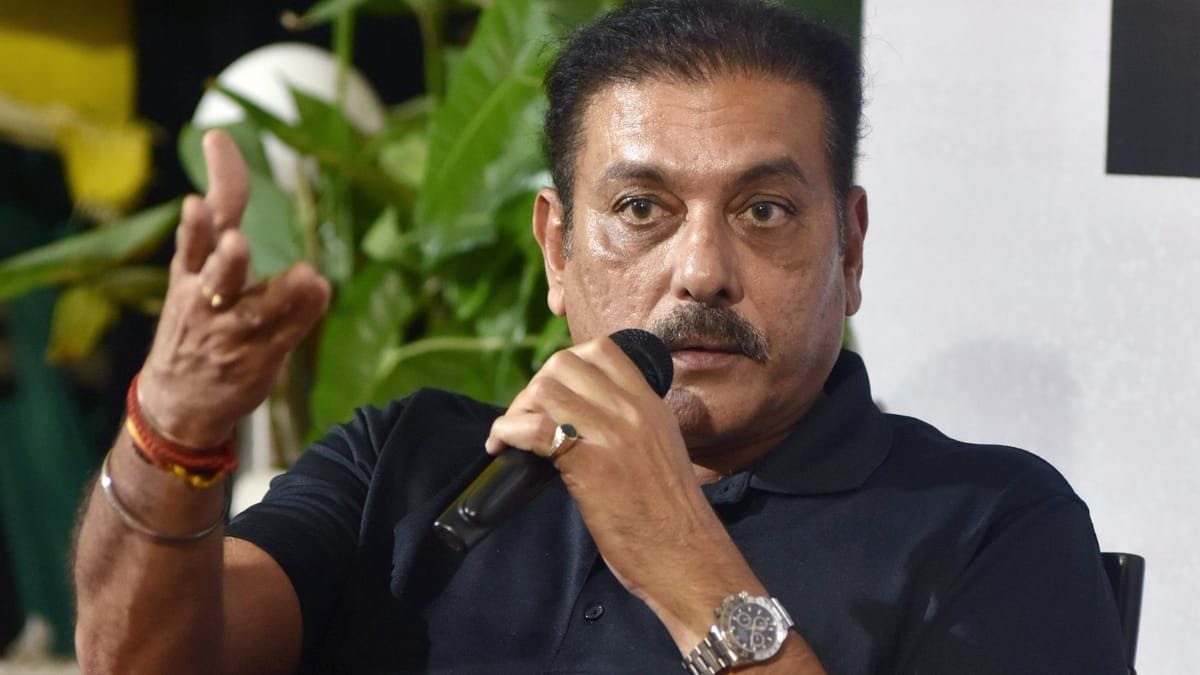 mca: वानखेड़े स्टेडियम में रवि शास्त्री के नाम पर होगा स्टैंड, एमसीए ने शीर्ष परिषद की बैठक में लिया फैसला