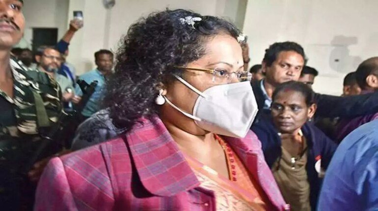 घोटालों की महारानी को जेल या बेल ? होली से पूर्व बाहर निकालने के लिए पूर्व मुख्यमंत्री ने झोंकी पूरी ताकत,सौम्या चौरसिया की जमानत याचिका पर सुनवाई जल्द,बीजेपी सरकार के रुख़ पर जनता की निगाहें…