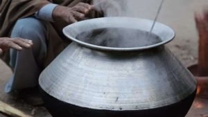 korba news: खौलती दाल गिरने से 2 साल की मासूम की मौत, आंगन में खेल रही थी बच्ची