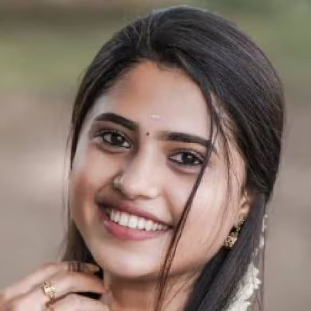 साउथ एक्ट्रेस अंजू कृष्णा ड्रग्‍स केस में गिरफ्तार:पुलिस ने नकली ग्राहक भेज कर ट्रैप सेट किया, मेथम्फेटामाइन गांजा सहित अन्य अवैध पदार्थ जब्त किए