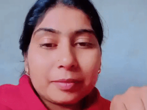 महिला ने pm मोदी डेरा बल्लां संत को दी गालियां:बोली बेटी बीमार, मेडिकल स्टोर बंद, कहां जाऊं; जालंधर पुलिस ने रात में ही अरेस्ट किया