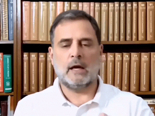 राहुल बोले हॉस्पिटल में पूरी रात सोफे पर सोया:मां की सेहत को लेकर परेशान था; सोनिया दो दिन से अस्पताल में भर्ती