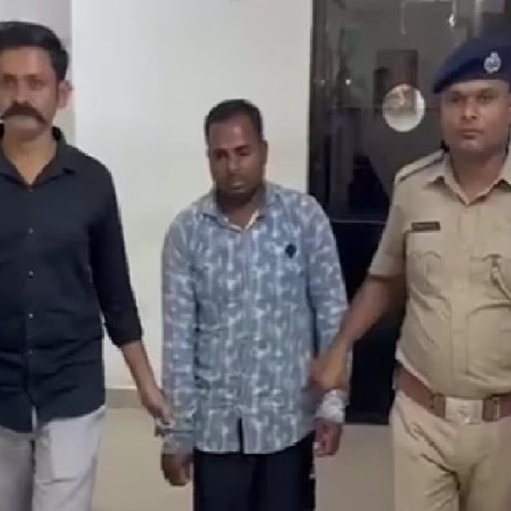 सौतेले पिता से गर्भवती हुईं दोनों बेटियों का गर्भपात होगा:25 हफ्ते से कम की गर्भावस्था में कोर्ट परमिशन की जरूरत नहीं, गुजरात का मामला