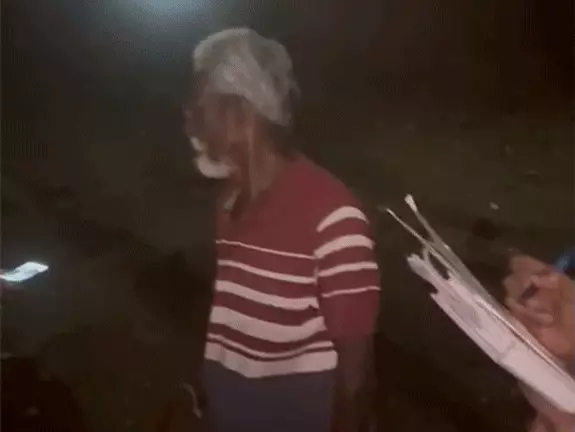 bilaspur couple suicide: बिलासपुर में पेड़ पर लटकी मिली पति पत्नी की लाश एक ही फंदे से दी जान