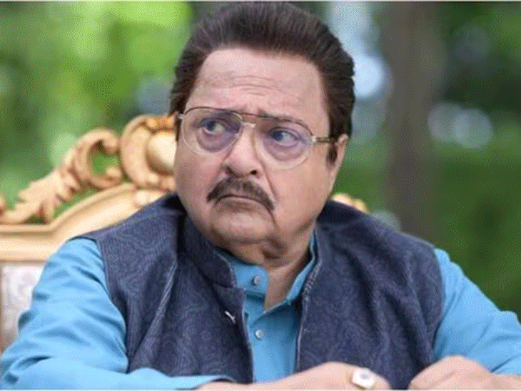 सुनील गावस्कर को नहीं मिले धुरंधर 2 के टिकट:राकेश बेदी से क्रिकेटर बोले कहीं से अरेंज हो सके तो कीजिए