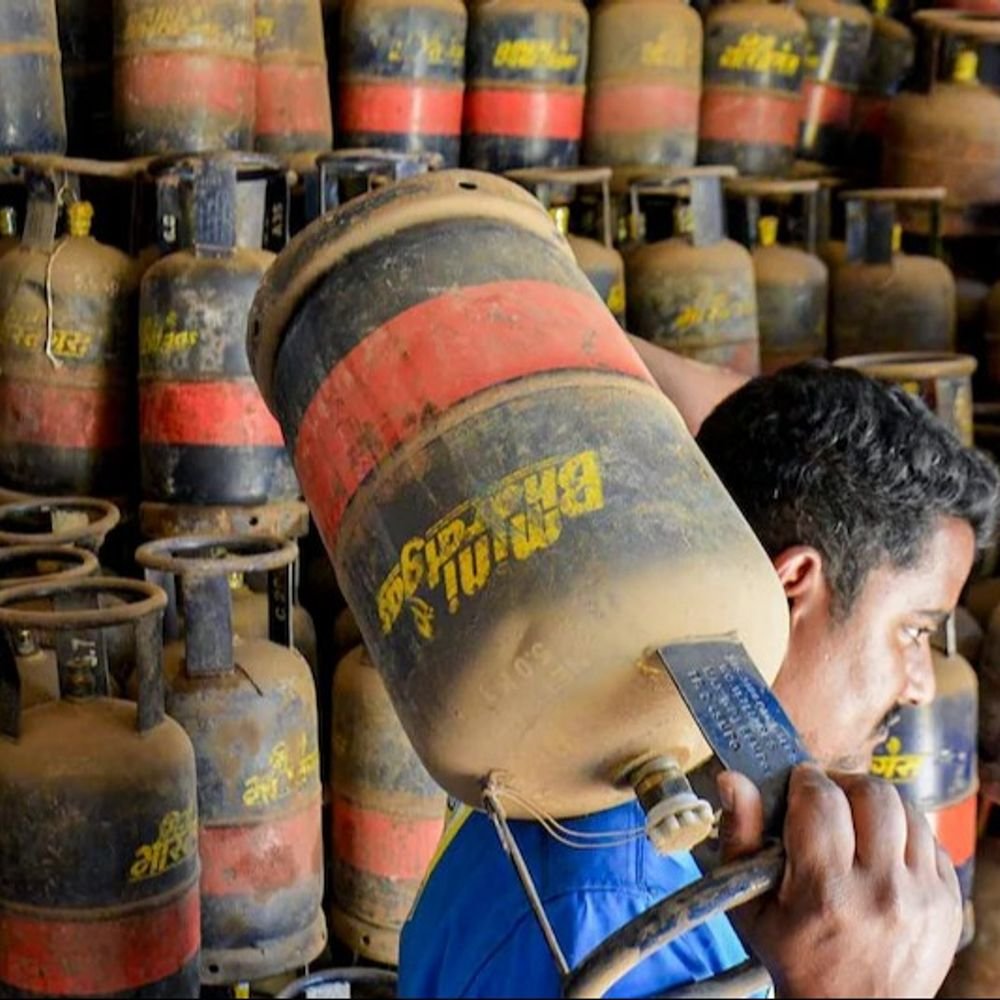 देश के कई राज्यों में कॉमर्शियल गैस सिलेंडर सप्लाई बंद:होटल रेस्टोरेंट संचालक बोले बढ़ी हुई कीमत देने को भी तैयार, फिर भी गैस नहीं