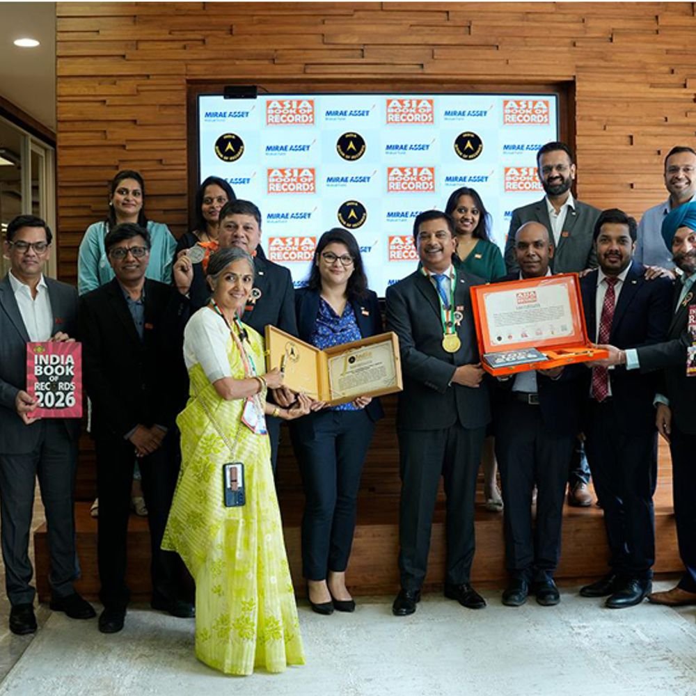 मिराए एसेट का नाम एशिया और इंडिया बुक ऑफ रिकॉर्ड्स में:फाइनेंशियल लिटरेसी कैंपेन से 39,833 महिलाओं को किया जागरूक, 320 कॉलेजों तक पहुंचा