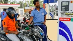 bilaspur news: बिना नंबर प्लेट वाले वाहनों को नहीं मिलेगा पेट्रोल,पंप संचालकों को दिए निर्देश