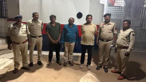 durg afim kheti: यूट्यूब से सीखा अफीम की खेती करना, आरोपी विकास विश्नोई के मोबाइल में मिले सैकड़ों वीडियो, अब सभी फॉर्म हाउस की होगी जांच