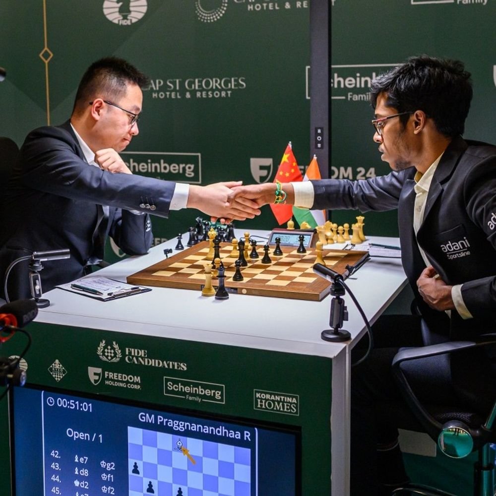 चेस कैंडिडेट्स में प्रज्ञानानंदा ने ड्रॉ खेला:विमेंस में दिव्या ने वैशाली से बराबरी की; दूसरे राउंड के सभी मुकाबले ड्रॉ रहे