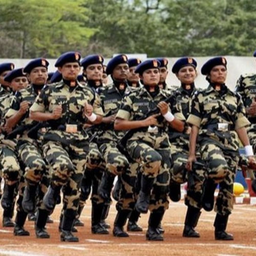 सरकार ने बताया सेंट्रल फोर्स में 93 हजार पद खाली:crpf में सबसे ज्यादा 27 हजार; 5 साल में capf में इस्तीफे 86% बढ़े