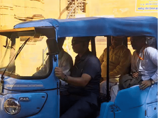 भागवत बोले हम बंटे हुए हैं, इसलिए आक्रमण हो रहे हैं:भेद और स्वार्थ को तिलांजली दें; संत ने कहा जैनों को हिंदुओं से अलग न समझें