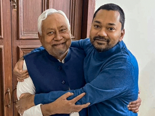 नीतीश कुमार जा सकते हैं राज्यसभा:jdu की 2 सीटों में एक फाइनल; बेटे निशांत की भी चर्चा; शाम को फाइनल होगी लिस्ट