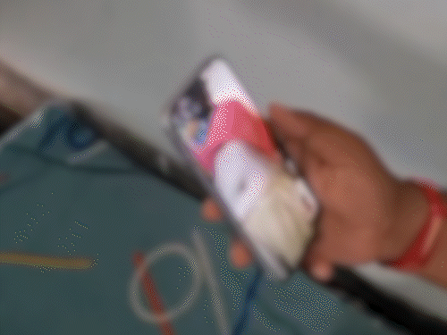 3 दिन तक भास्कर रिपोर्टर 'डिजिटल सेक्स' अरेस्ट:वीडियो कॉल पर कपड़े उतारने लगीं लड़कियां, 20 अलग अलग क्लिप भेजकर बोलीं 2 लाख दो