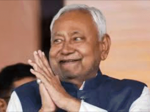 नीतीश कुमार का mlc पद से इस्तीफा:मंत्री बोले वे अब राज्यसभा सदस्य हैं; नितिन नवीन का इस्तीफा लेकर विधानसभा पहुंचे संजय सरावगी