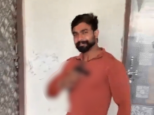 रील बना रहे युवक ने खुद पर गोली चलाई, मौत:video शूट कर रहा दोस्त अरे नहीं–अरे नहीं चिल्लाया, पुलिस बोली– पिस्तौल दोस्त की थी