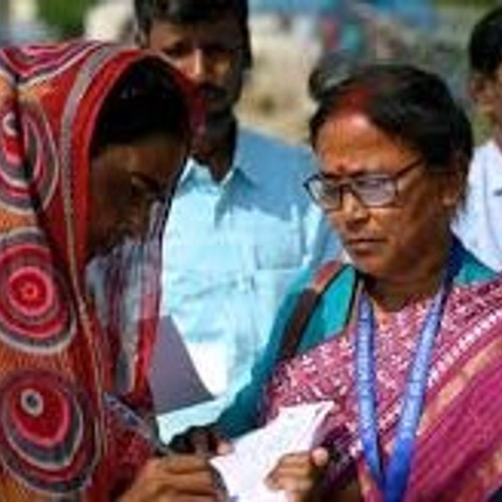 प. बंगाल, 60 लाख वोटर जांच के घेरे में:मुर्शिदाबाद और मालदा में 19 लाख के डॉक्यूमेंट्स पेंडिंग; भाजपा ने कहा 'घुसपैठियों पर कार्रवाई'