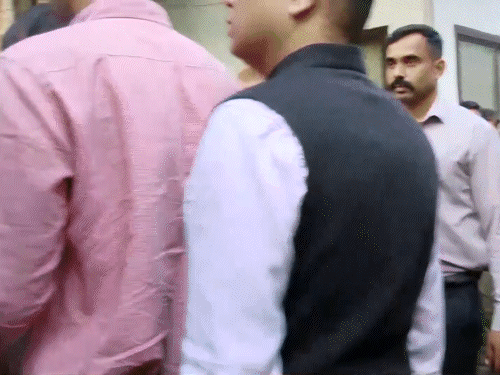 रूसी इनपुट पर nia ने पकड़े थे अमेरिकी यूक्रेनी नागरिक:म्यांमार सीमा पर हथियारबंद गुटों को ट्रेनिंग दी; ग्रुप में 14 15 लोग, अन्य की तलाश जारी