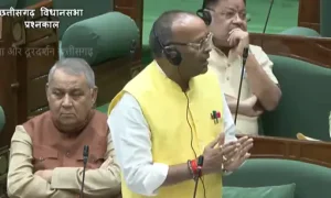 cg budget session 2026: सदन में अतिथि शिक्षकों के नियमितीकरण और युक्तियुक्तकरण पर घमासान, शिक्षा मंत्री के जवाब से असंतुष्ट विपक्ष का वॉकआउट