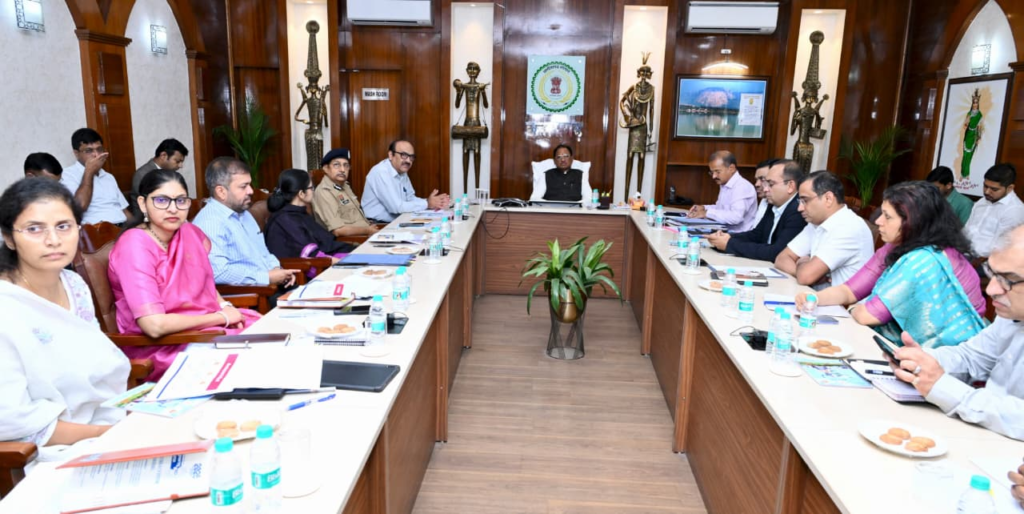 छत्तीसगढ़ में गैस,पेट्रोल और डीजल की पर्याप्त आपूर्ति,अफवाह फैलाने वाले सावधान ! मुख्यमंत्री साय ने जमाखोरी और कालाबाजारी के खिलाफ कड़ी कार्रवाई के दिए निर्देश…