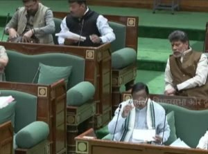cg budget session 2026: नई शिक्षा नीति पूरी तरह लागू नहीं, विधानसभा में घिरे स्कूल शिक्षा मंत्री गजेंद्र यादव