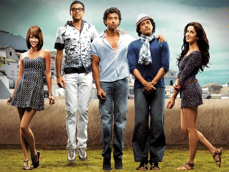 शबाना आजमी ने जोया अख्तर की सोच की सराहना की:कैटरीना के सीन पर उठी चर्चा, बिकिनी सीन को बताया सम्मानजनक प्रस्तुति