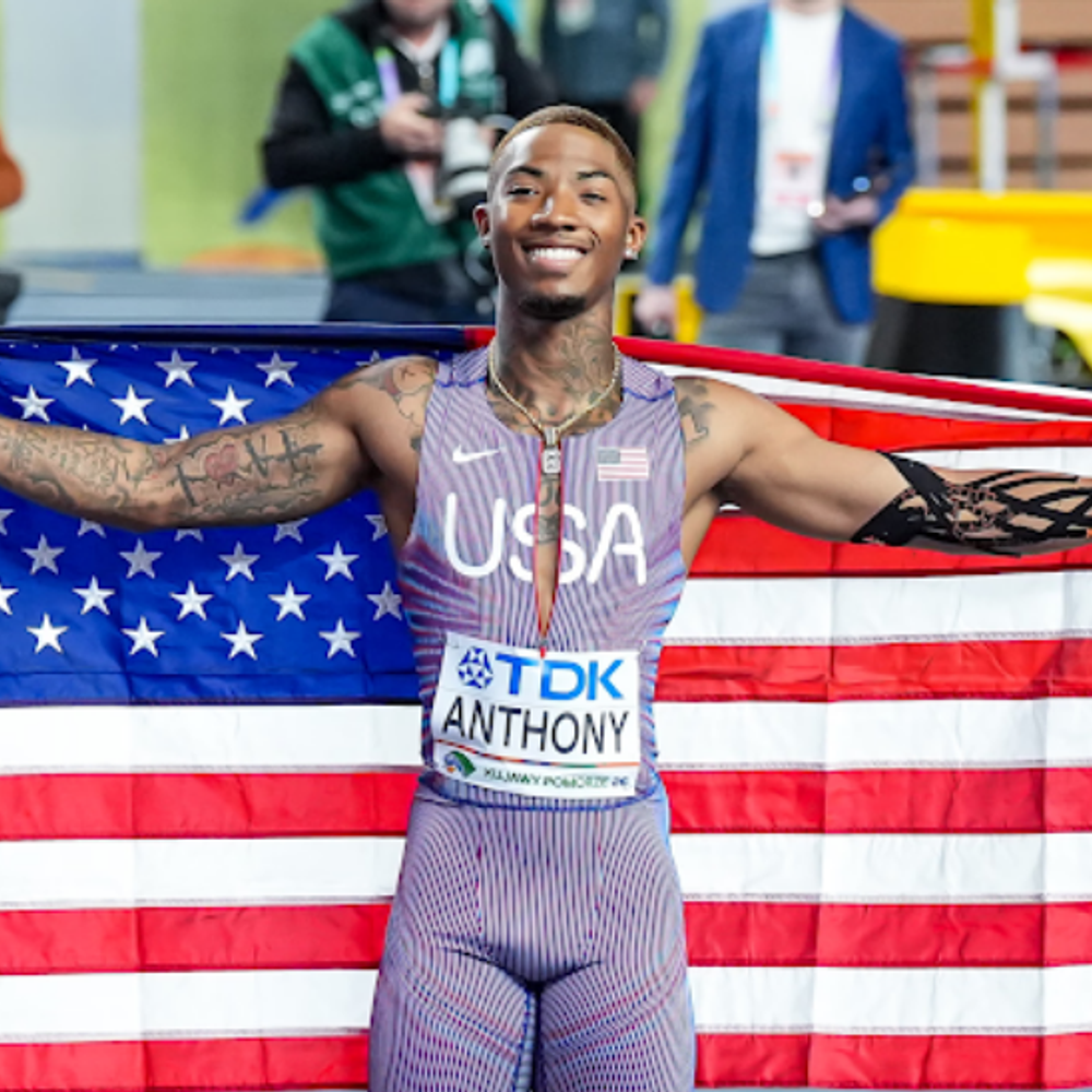 वर्ल्ड इंडोर चैंपियनशिप में अमेरिका के जॉर्डन एंथनी का गोल्ड:60 मीटर की दौड़ 6.41 सेकंड में पूरा किया; नौ महीने पहले फुटबॉल छोड़ा