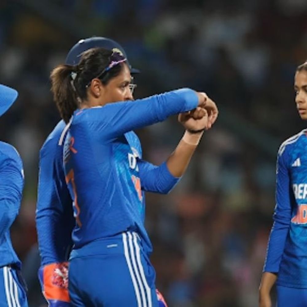 साउथ अफ्रीका दौरे के लिए भारतीय महिला टी 20 टीम घोषित:हरमनप्रीत संभालेंगी कप्तानी, स्मृति मंधाना उपकप्तान बनीं; 17 अप्रैल से शुरू होगी 5 मैचों की सीरीज