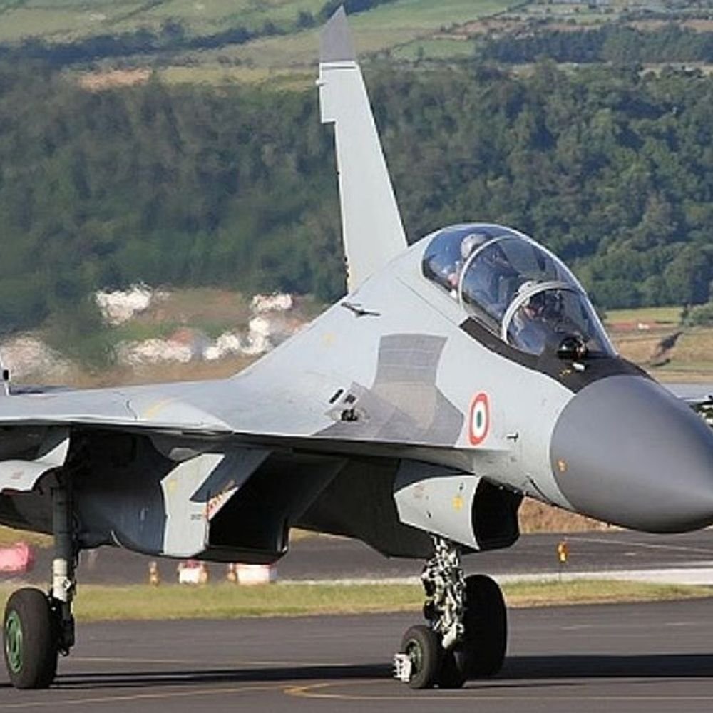 वायुसेना का सुखोई फाइटर जेट असम में लापता:दावा कार्बी आंगलॉन्ग जिले में लोगों ने धमाका सुना; सर्च ऑपरेशन लॉन्च