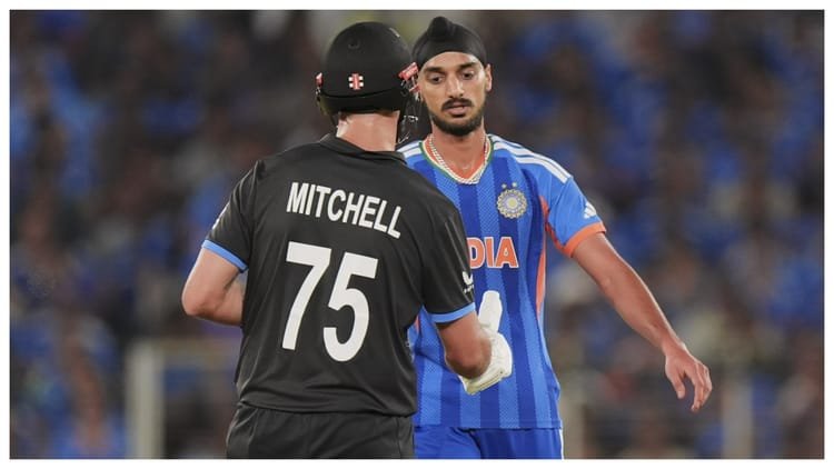 t20 world cup: अर्शदीप ने मैच के बाद डेरिल मिचेल से क्यों मांगी माफी? विवाद पर तोड़ी चुप्पी; जानें पूरा मामला