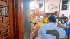 t20 wc 2026: जीत के बाद अहमदाबाद के हनुमान मंदिर पहुंचे जय शाह, गौतम गंभीर और सूर्यकुमार यादव; टेका माथा