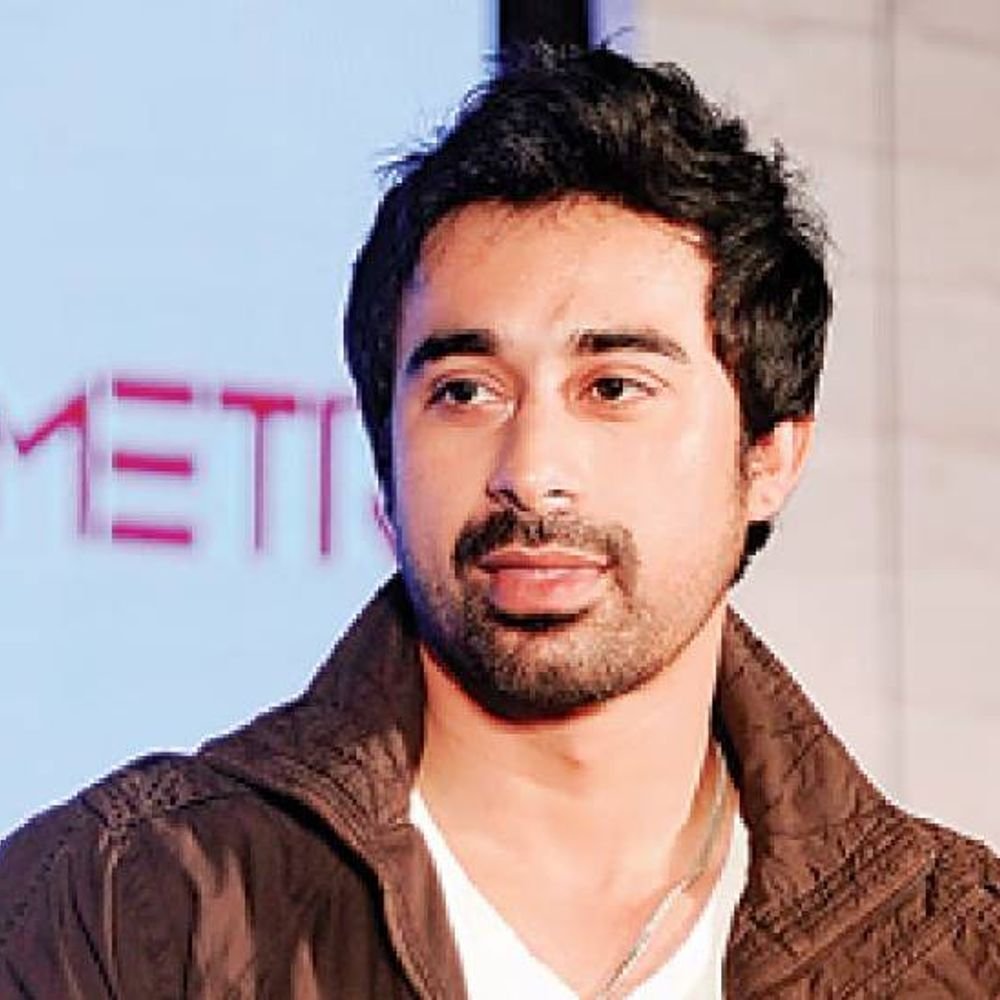 इंटरव्यू: एक्टर रणविजय सिंह ने कहा:यूथ अपनी सेल्फ वर्थ पहचानें; ट्रेंड नहीं टारगेट के पीछे दौड़ो, किसी और के लिए नहीं खुद के लिए जियो