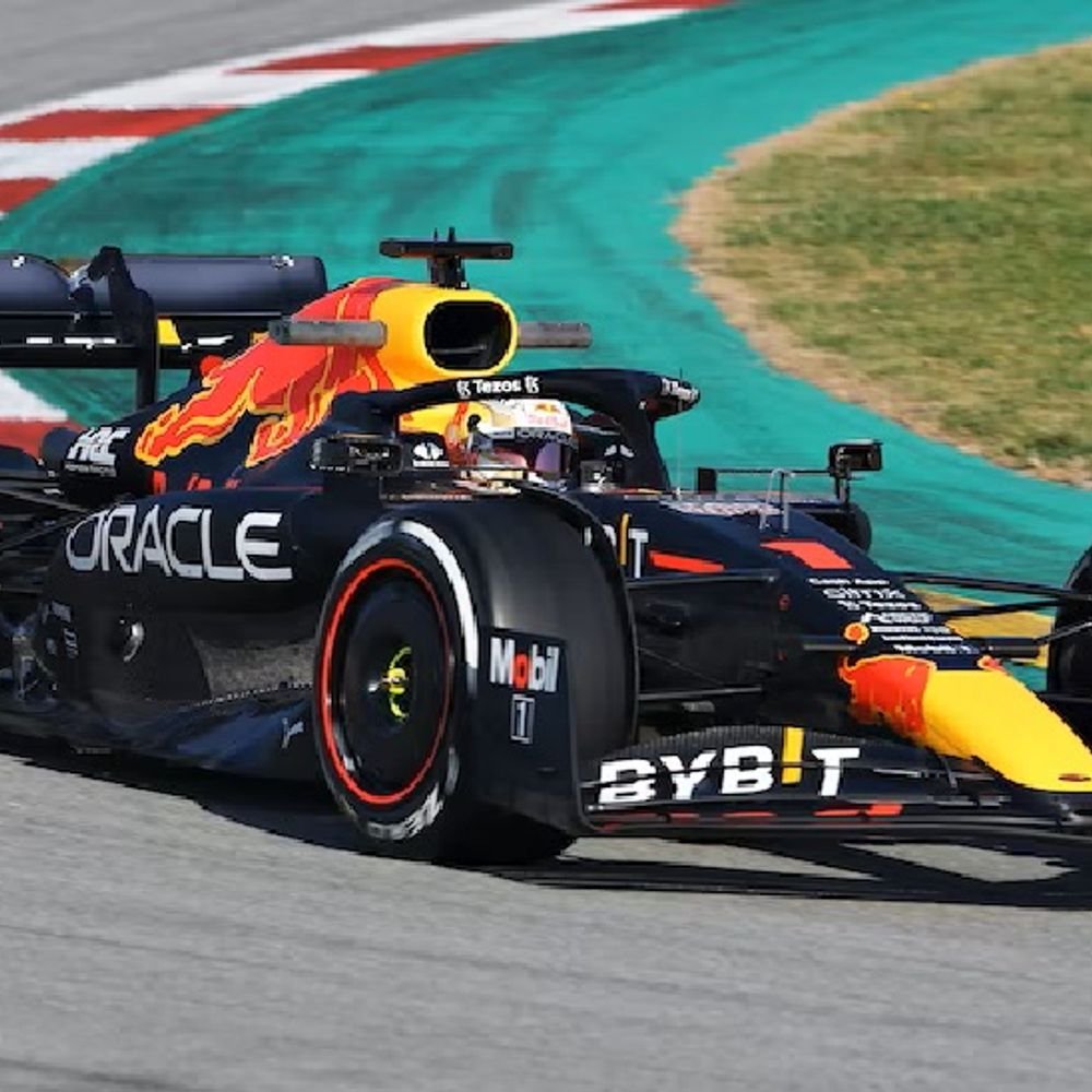 फॉर्मूला 1 सिर्फ कारों की रेस नहीं,लाइफस्टाइल का ब्रांड बन गया:2018 में एफ1 के ऑनलाइन फॉलोअर्स 2 करोड़ थे, जो 8 साल में 6 गुना बढ़कर 11.5 करोड़ हो गए