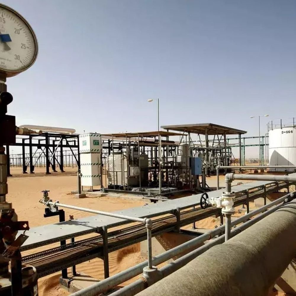 भारत से 45,000 टन डीजल खरीदेगा बांग्लादेश:फ्रेंडशिप पाइपलाइन से अप्रैल तक सप्लाई होगी, ईद से पहले ईंधन की किल्लत खत्म