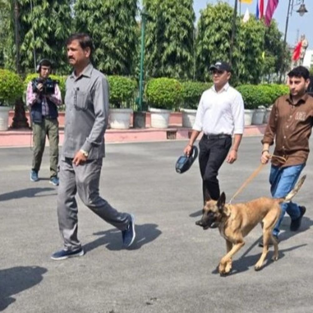 दिल्ली विधानसभा को बम से उड़ाने की धमकी:स्पीकर को आया ईमेल, बजट सत्र की कार्रवाई आधा घंटा देरी से शुरू हुई