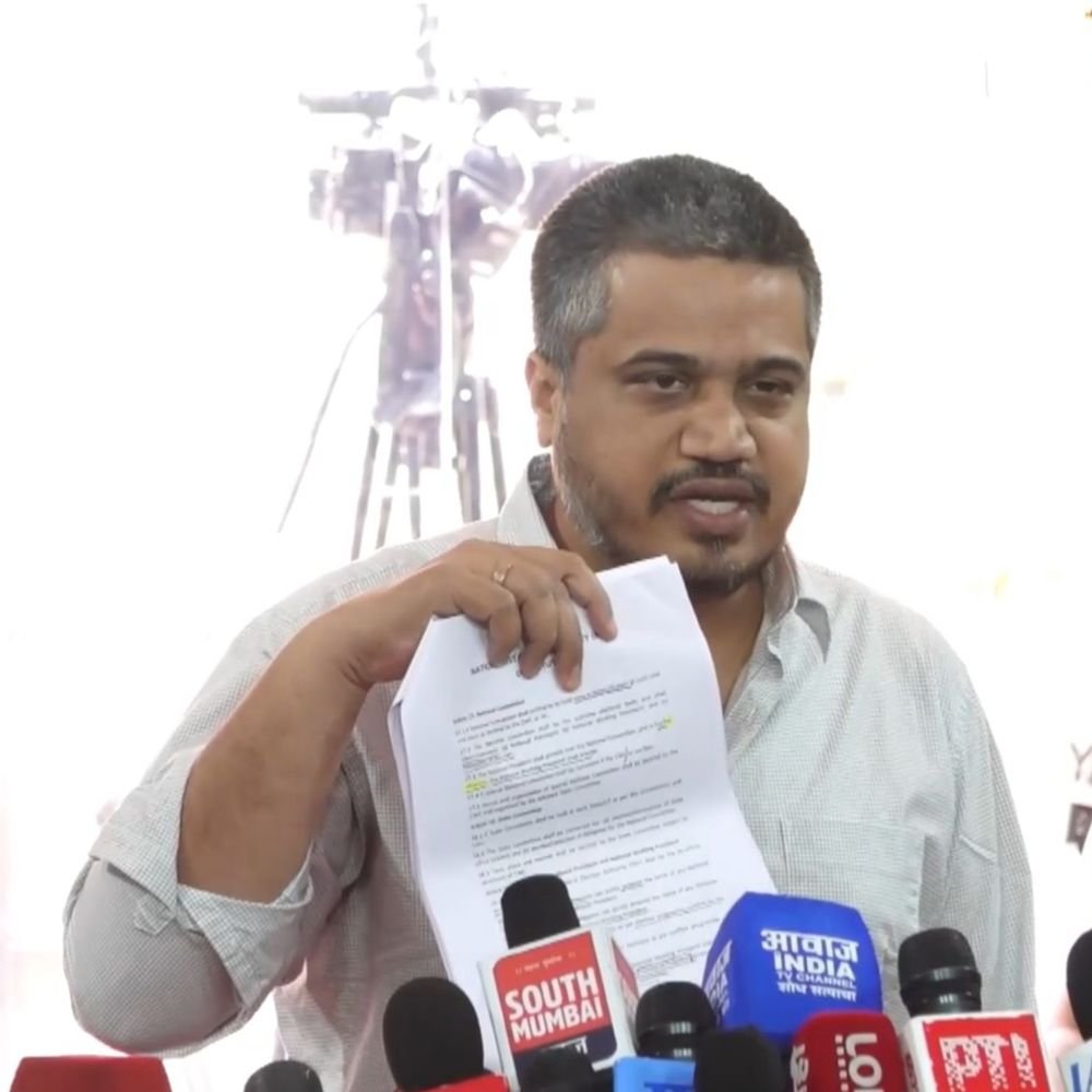 अजित पवार की मौत के बाद पार्टी हथियाने की कोशिश:भतीजे रोहित का दावा प्रफुल्ल पटेल समेत तीन नेताओं ने ec को लेटर लिखा था