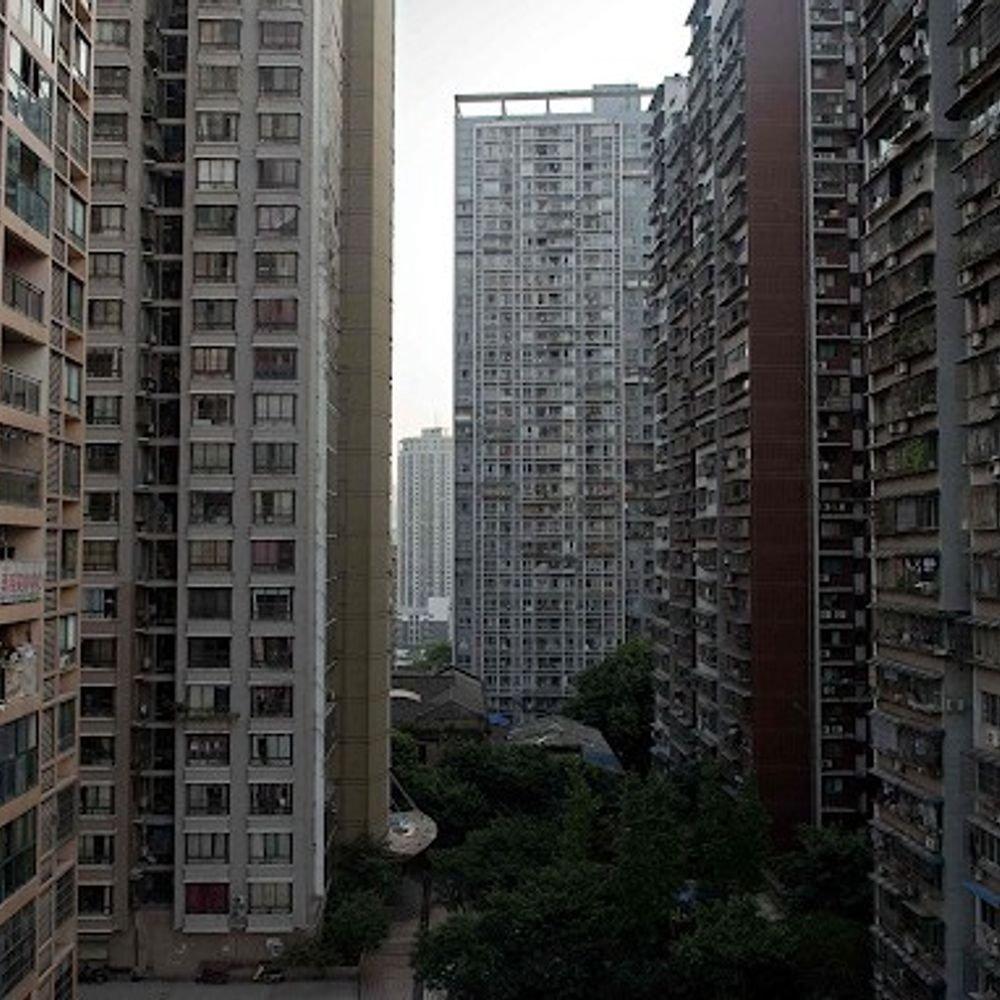 चीन खाली फ्लैट खरीद परिजनों की अस्थियां रखने पर बैन:कब्रिस्तान महंगा होने पर लोग प्रोपर्टी खरीद रहे थे, उसमें अस्थियां रखते थे