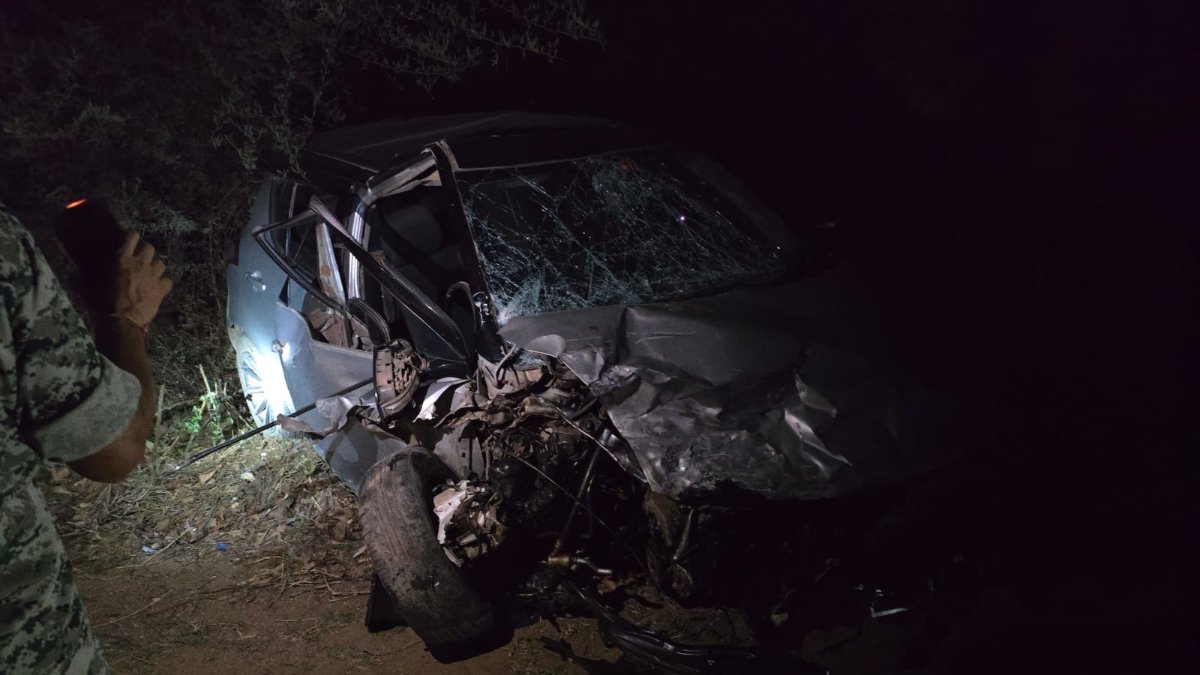 kanker accident: दो कारों की जोरदार टक्कर, 6 की दर्दनाक मौत, 3 गंभीर घायल