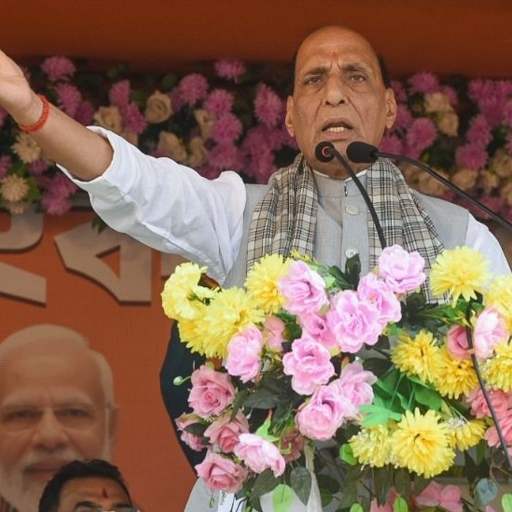 राजनाथ बोले पाकिस्तान कितने टुकड़ों में बंटेगा, भगवान ही जाने:बंगाल में नजर डाली तो बुरा नतीजा होगा; pak बोला था भविष्य में कोलकाता निशाने पर