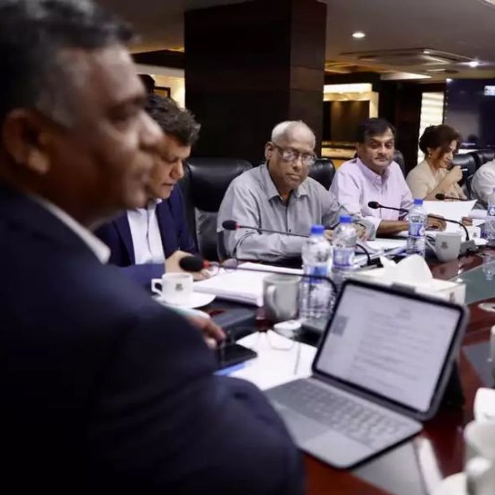 बांग्लादेश क्रिकेट बोर्ड 3 दिन में 6 डायरेक्टर्स का इस्तीफा:प्रेसिडेंट बोले सब चले जाएं, मैं आखिर तक हूं; लिटन 2028 तक कप्तान रहेंगे