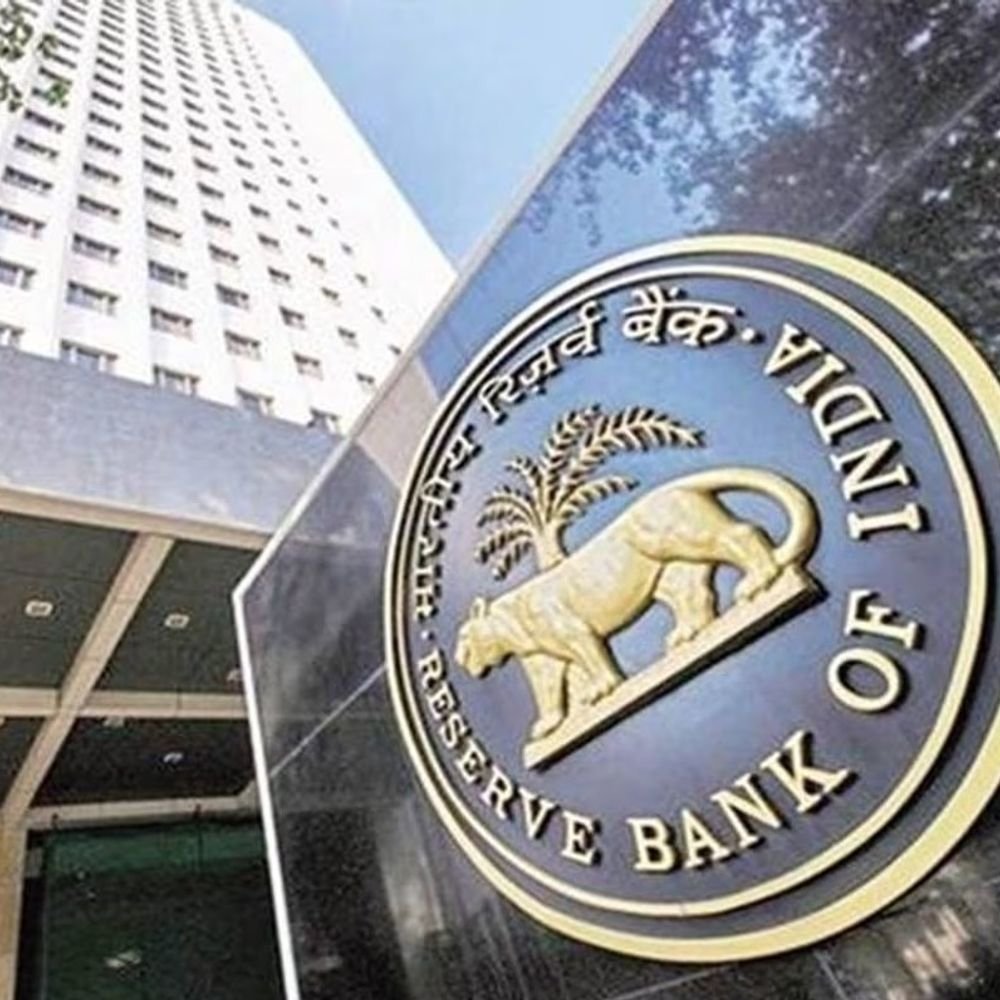 rbi मीटिंग में ब्याज दर में बदलाव की संभावना कम:sbi रिसर्च ग्लोबल अनिश्चितता और कच्चे तेल की कीमतें इसका कारण, अभी रेपो रेट 5.25% पर