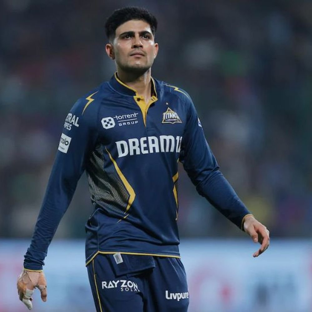 शुभमन गिल पर 12 लाख का जुर्माना:दिल्ली के खिलाफ स्लो ओवर रेट के कारण मिली सजा, gt ने dc को 1 रन से हराया